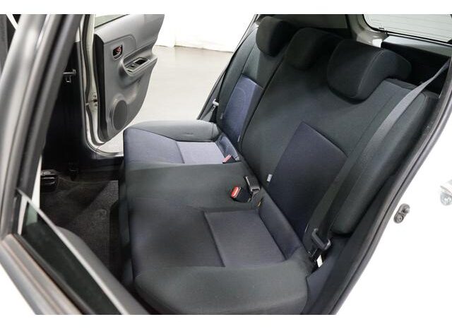 
								TOYOTA AQUA 2015 full									