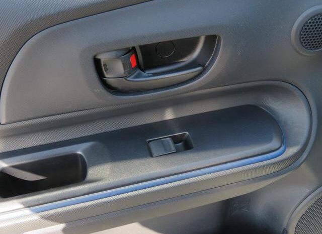 
								TOYOTA AQUA 2015 full									