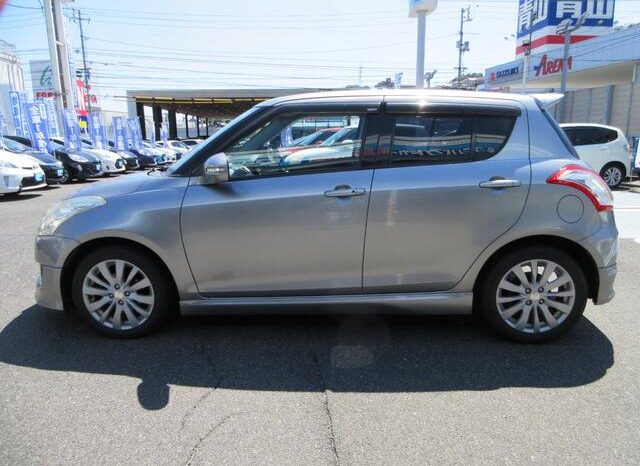 
								SUZUKI SWIFT 2012 full									