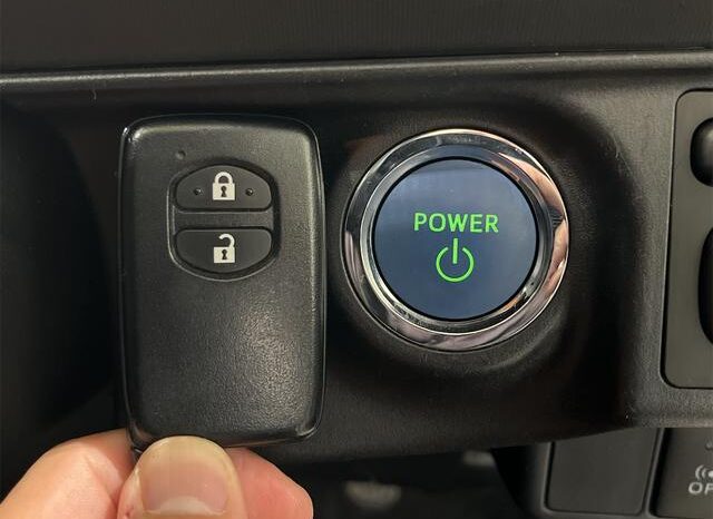 
								TOYOTA AQUA  2015 full									