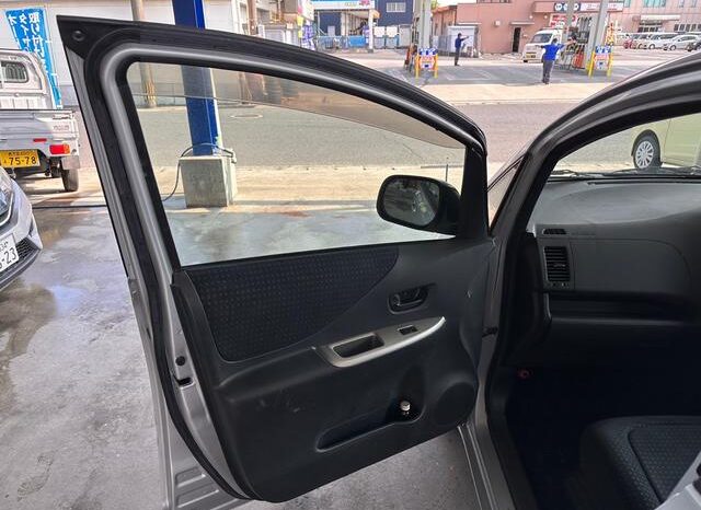 
								TOYOTA RACTIS 2010 full									