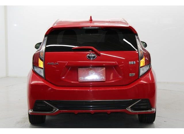 
								TOYOTA AQUA 2015 full									