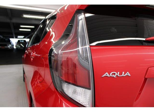 
								TOYOTA AQUA 2015 full									