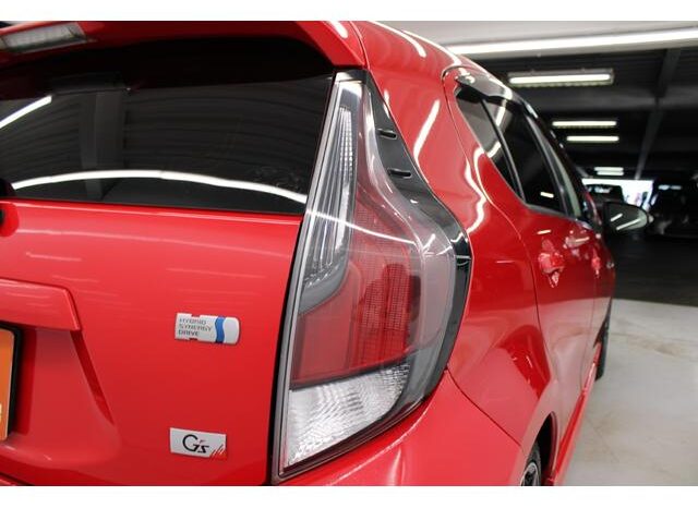 
								TOYOTA AQUA 2015 full									