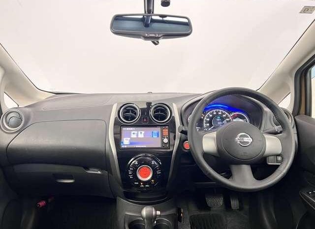 
								NISSAN NOTE 2012 full									