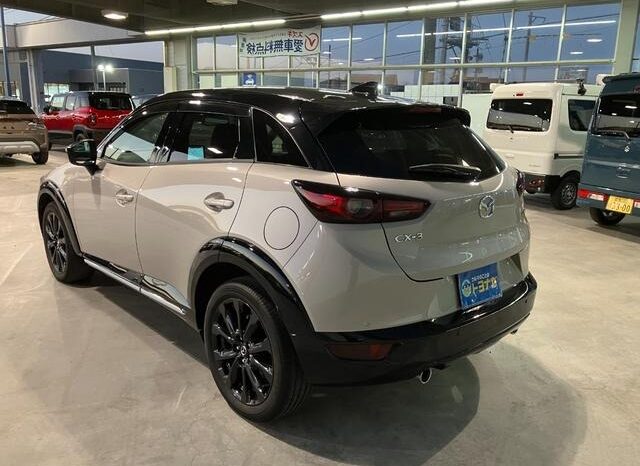 
								MAZDA CX-3 full									