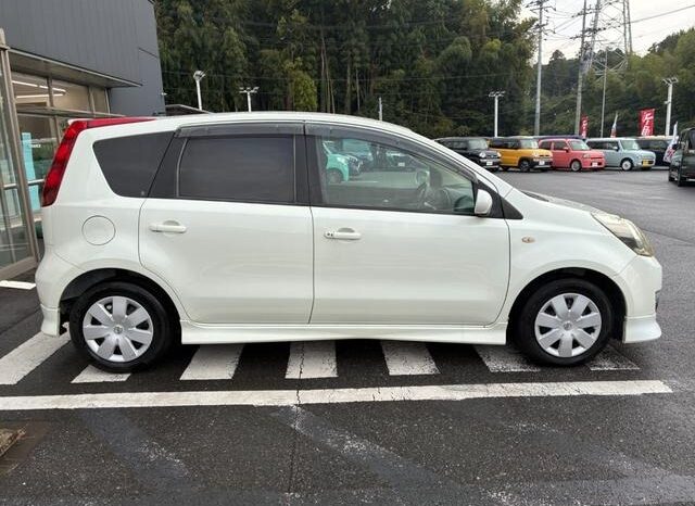 
								NISSAN NOTE 2010 full									