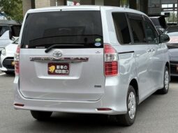 
										TOYOTA NOAH 2009 full									