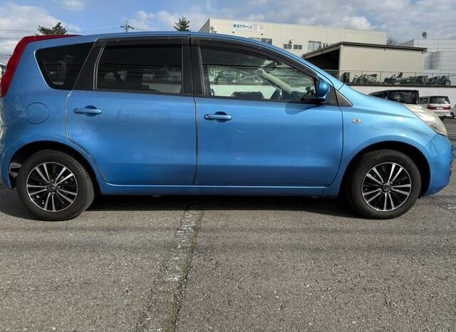 
								NISSAN NOTE 2011 full									