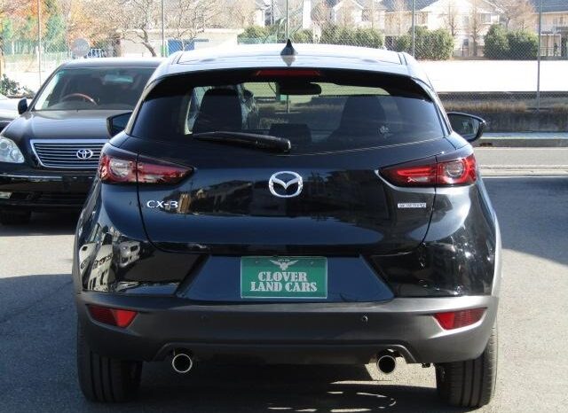 
								MAZDA CX-3 full									