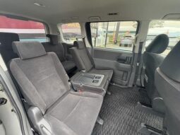 
										TOYOTA NOAH 2009 full									