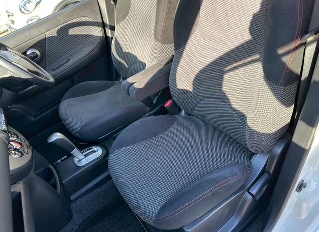 
								NISSAN NOTE 2009 full									