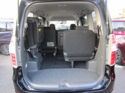 
										TOYOTA NOAH 2009 full									