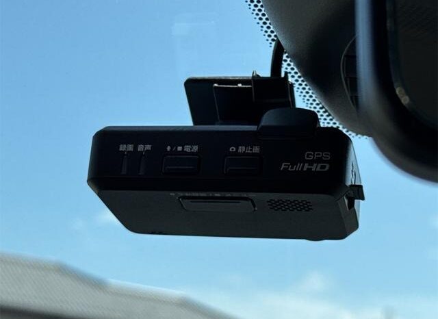 
								NISSAN NOTE 2017 full									