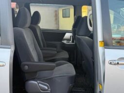 
										TOYOTA NOAH 2010 full									