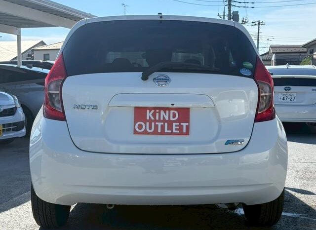 
								NISSAN NOTE 2015 full									