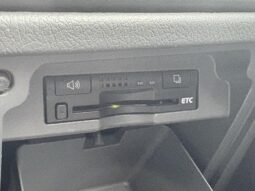 
										TOYOTA NOAH 2009 full									