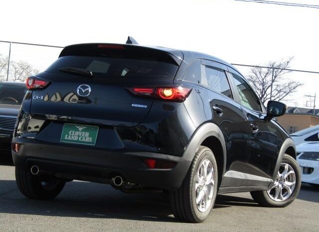 
								MAZDA CX-3 full									
