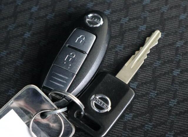 
								NISSAN NOTE 2011 full									