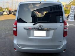 
										TOYOTA NOAH 2010 full									