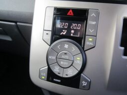 
										TOYOTA NOAH 2009 full									