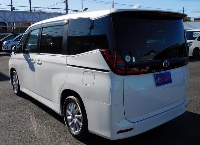 
								TOYOTA NOAH 2024 full									