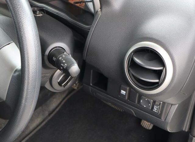 
								NISSAN NOTE 2011 full									