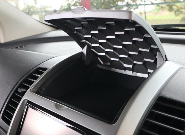 
								NISSAN NOTE 2011 full									