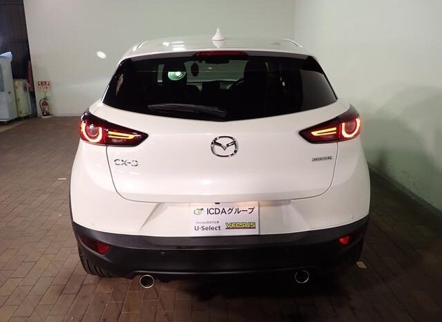 
								MAZDA CX-3 full									