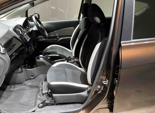 
								NISSAN NOTE 2018 full									