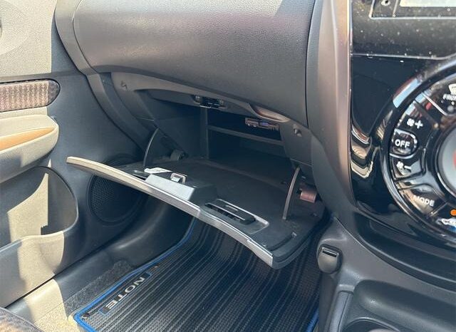 
								NISSAN NOTE 2017 full									