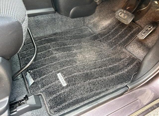 
								NISSAN NOTE 2009 full									