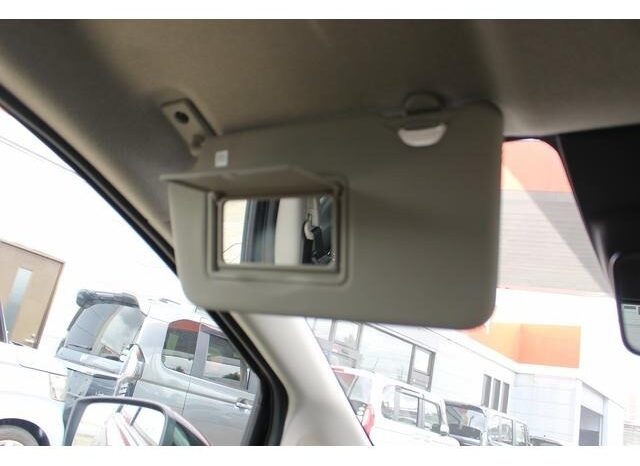 
								NISSAN NOTE 2018 full									