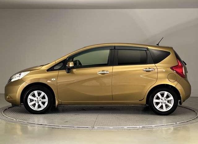 
								NISSAN NOTE 2012 full									