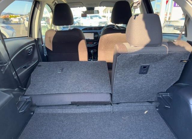 
								TOYOTA VITZ 2020 full									