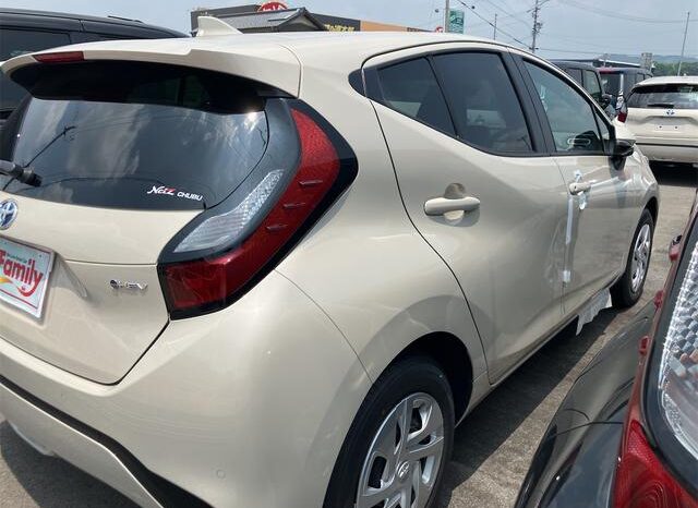 
								TOYOTA AQUA 2025 full									