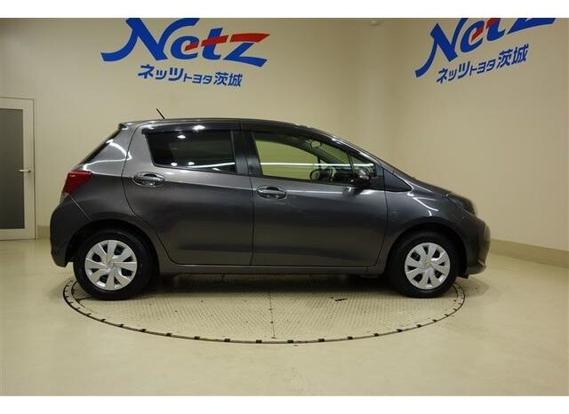 
								TOYOTA VITZ 2014 full									