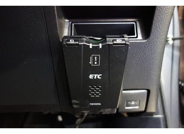 
								TOYOTA VITZ 2014 full									