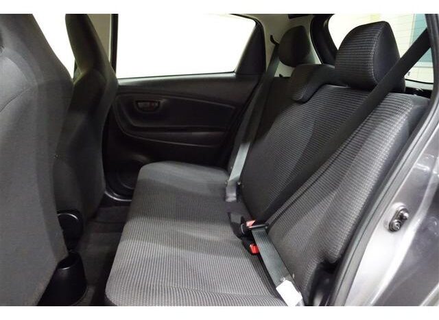 
								TOYOTA VITZ 2014 full									