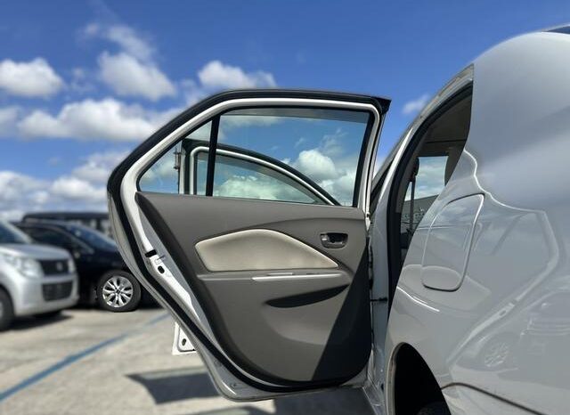 
								TOYOTA BELTA 2011 full									