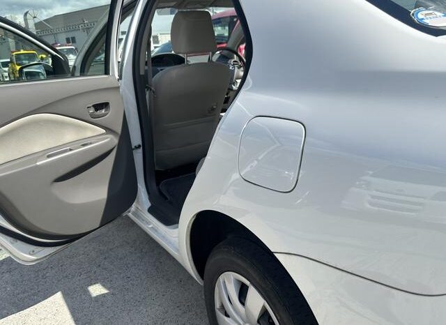 
								TOYOTA BELTA 2011 full									