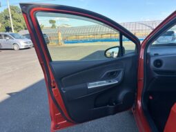 
										TOYOTA VITZ 2015 full									