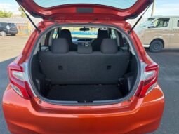 
										TOYOTA VITZ 2015 full									