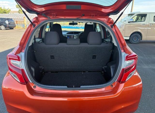 
								TOYOTA VITZ 2015 full									