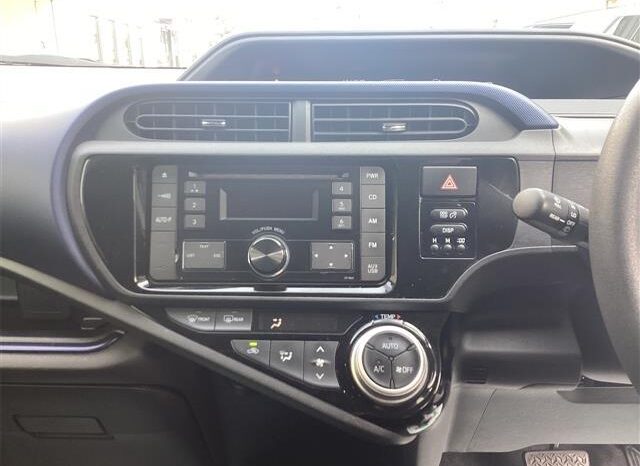 
								TOYOTA AQUA 2016 full									