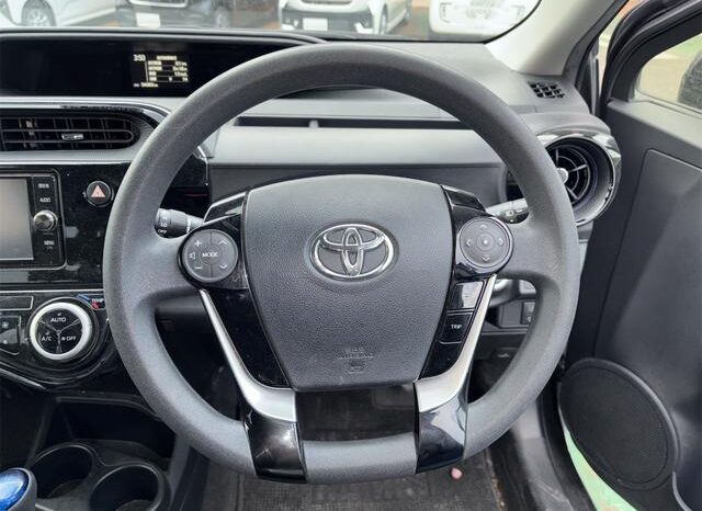 
								TOYOTA AQUA 2017 full									