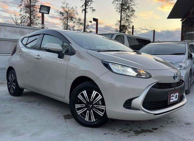 
								TOYOTA AQUA 2023 full									