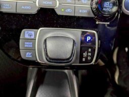 
										TOYOTA AQUA 2023 full									