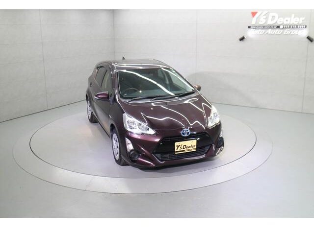 
								TOYOTA AQUA 2016 full									