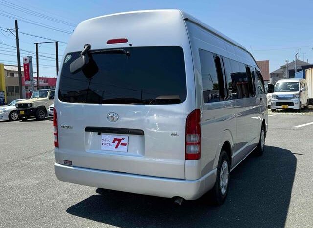 
								TOYOTA HIACE COMMUTER 2006 full									